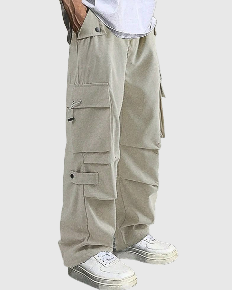 Street-Ready Loose Jeans